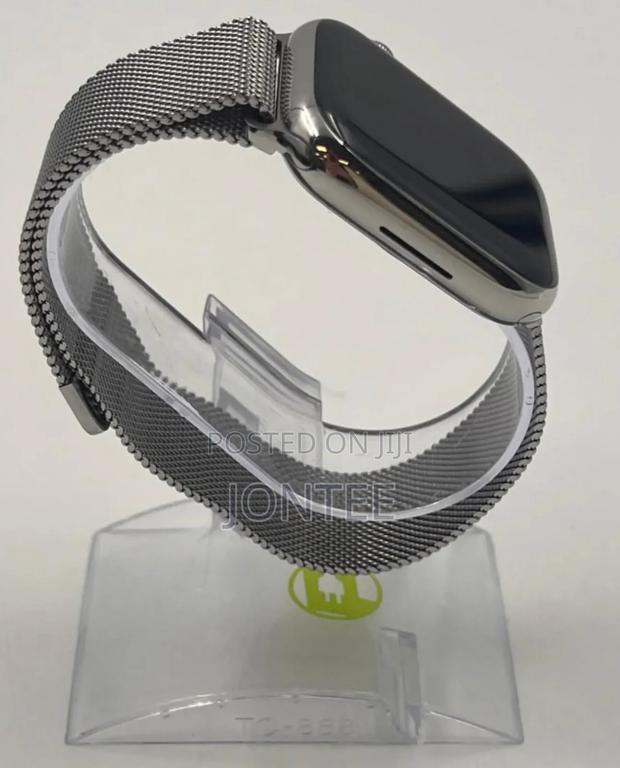 Watch Series 9 45mm - thumbnail 2