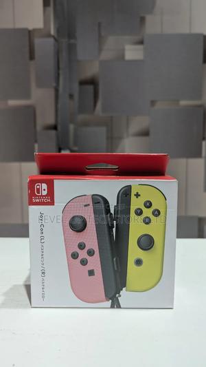Nintendo Switch Joy-Con Controllers - thumbnail 2