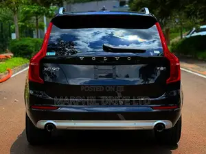 Volvo XC90 T5 R-Design AWD 2018 Black