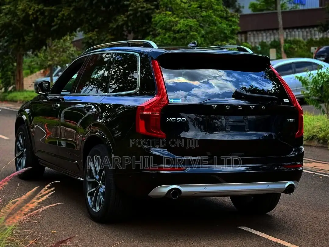 Volvo XC90 T5 R-Design AWD 2018 Black