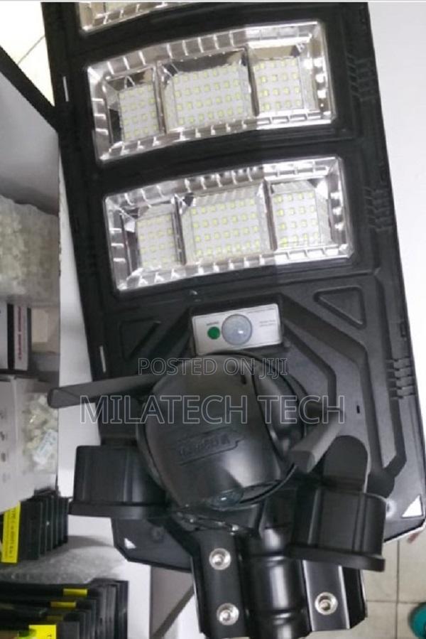 Ai Solar Camera + Lighting 2 in 1 Streetlight Solar Powered - main view