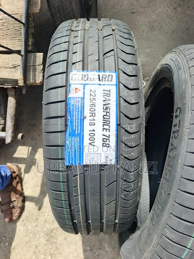 225/60 R18 Trye