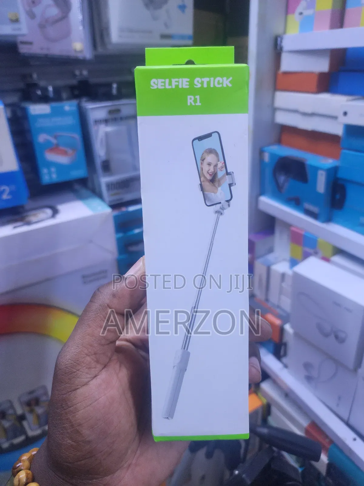 R1 Multi-Functional Selfie Stick Tripod