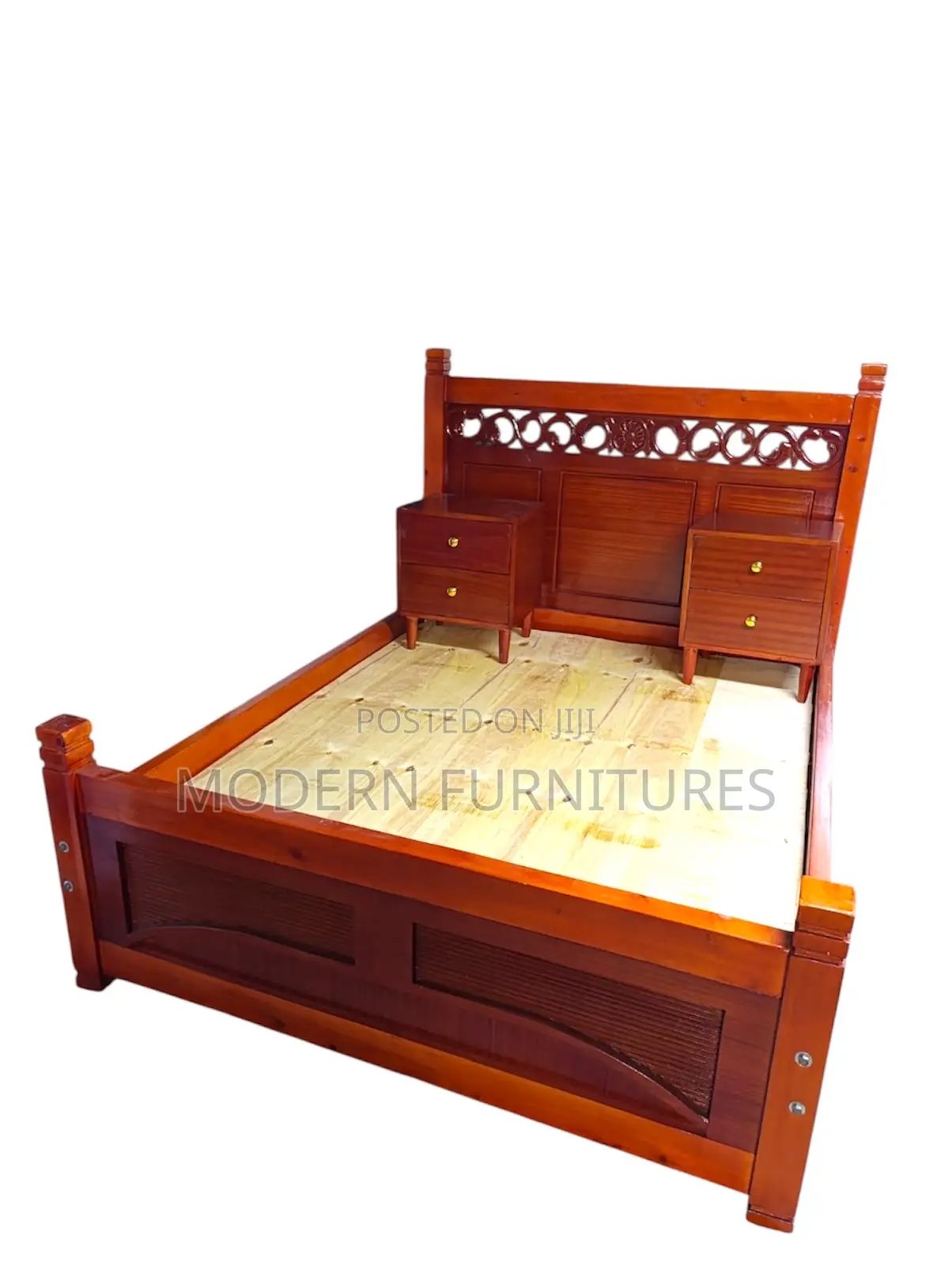 Wooden 5by6 Bed With Side Table