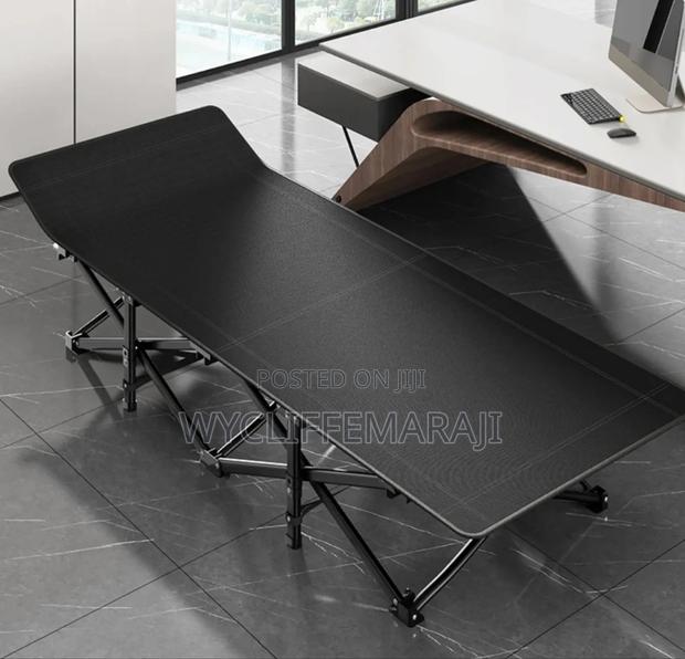 Foldable Traveling Camping Bed - thumbnail 4