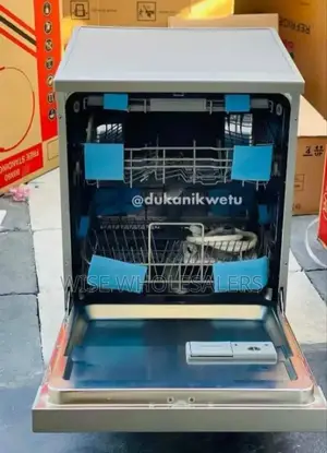 Hisense Hs622e90x 13 Plate Free Standing Dishwasher, Silver