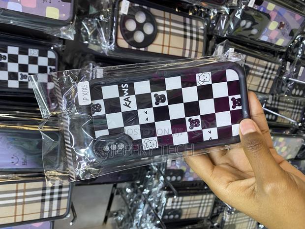 Kawas Checked Tartan Fabric Pattern Case for iPhone X/Xs - thumbnail 2