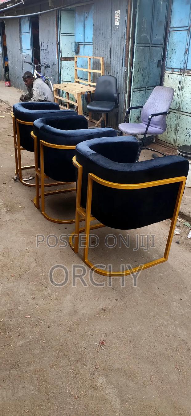 3 Black Gold Manicure/ Salon Seats - thumbnail 2