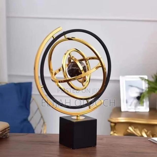 Gold Round Decor - thumbnail 2