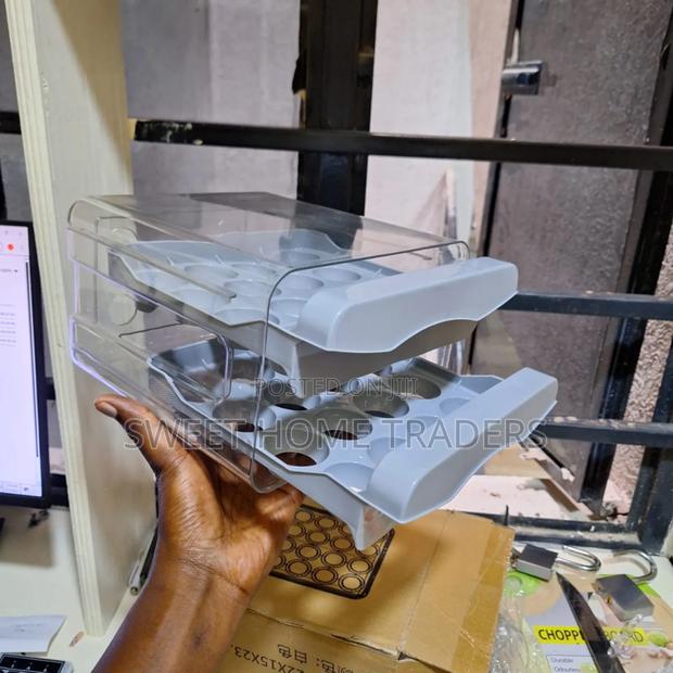 *32pcs Egg Storage Box Grey - main view