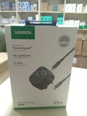 Ugreen Usb-C 25w Pd Charger With C-C 2m Cable Uk Black