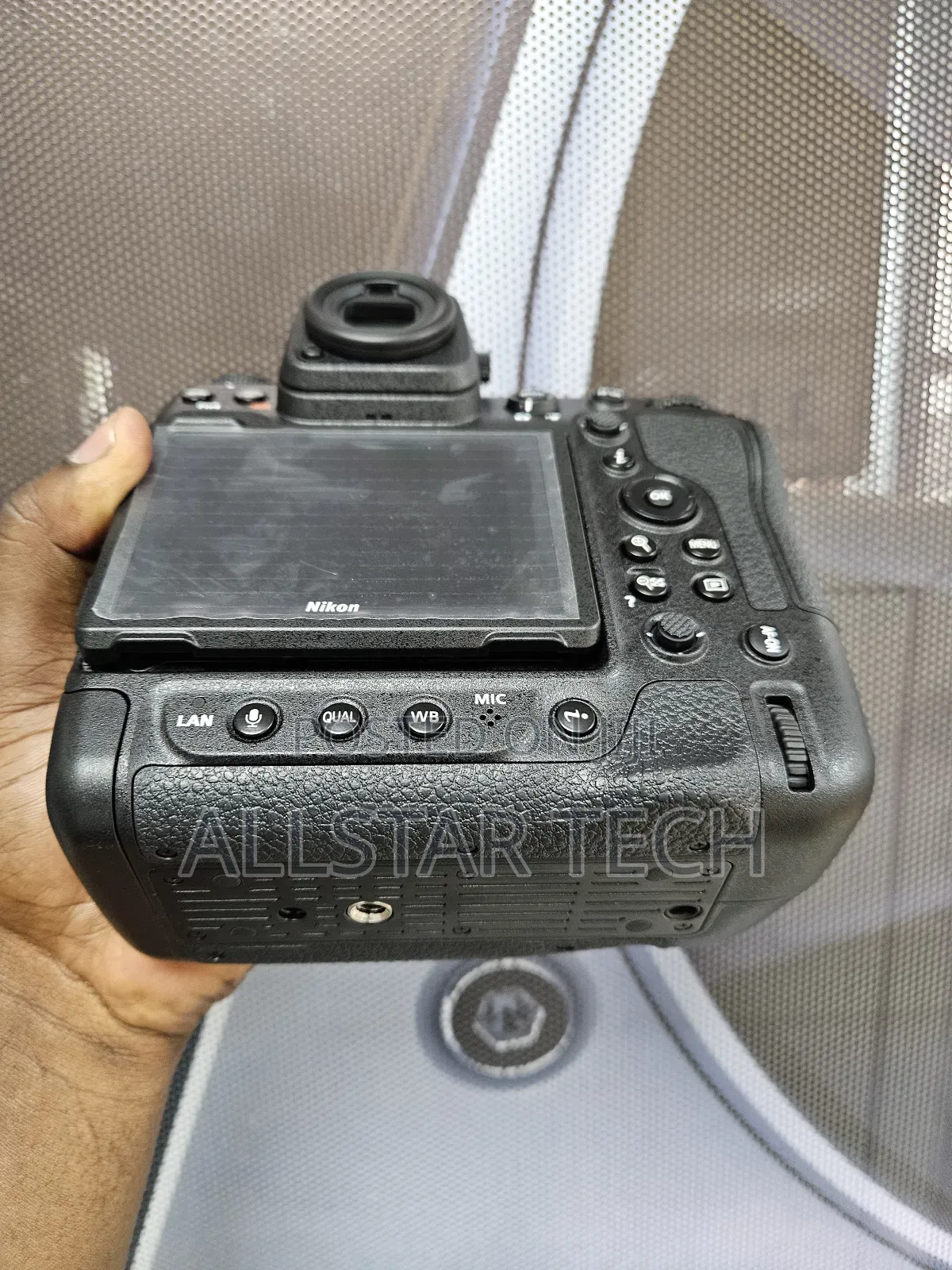 Nikon Z9 Mirrorless Camera