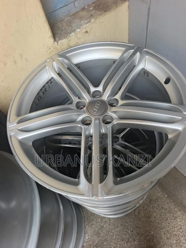 Size 20 Audi Sport Rims - main view