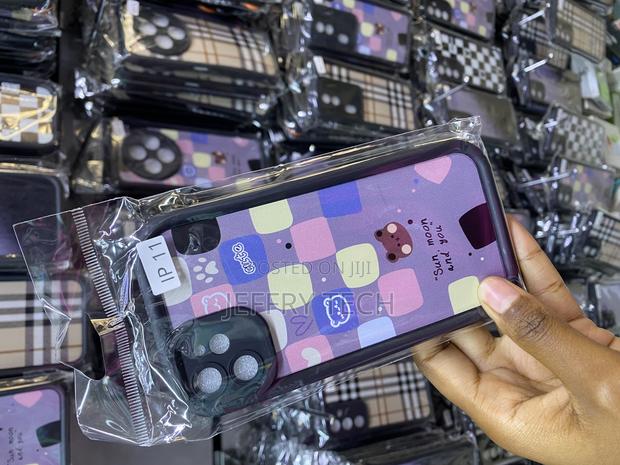 Casely iPhone 11 Checkered Gingham iPhone 11 Case - thumbnail 3