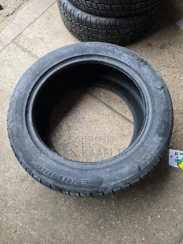 285/45r19 Grenlander Tyre - thumbnail 3