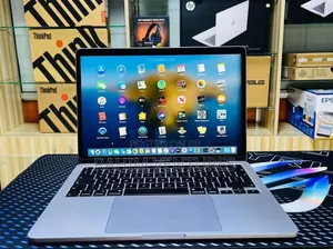 Laptop Apple MacBook Pro 2020 16GB Intel Core I7 SSD 512GB