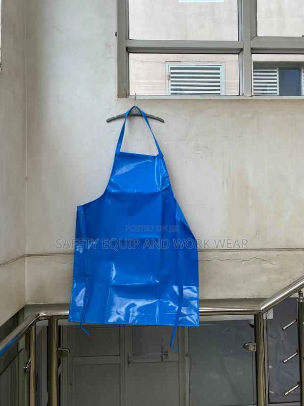 PVC Apron Extra Wide Fit. - main view