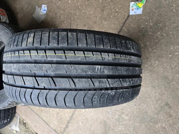 275/40r20 Goodard Tyre - thumbnail 2