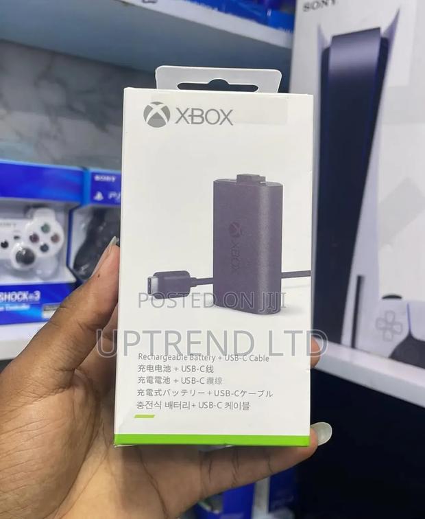 Rechargeable Battery Xbox Series Controller - main view