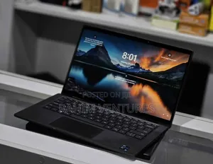 Laptop Dell Latitude 7420 32GB Intel Core i7 SSD 512GB