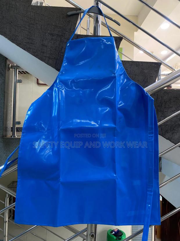 PVC Apron High Gloss Finish for Easy Sanitation