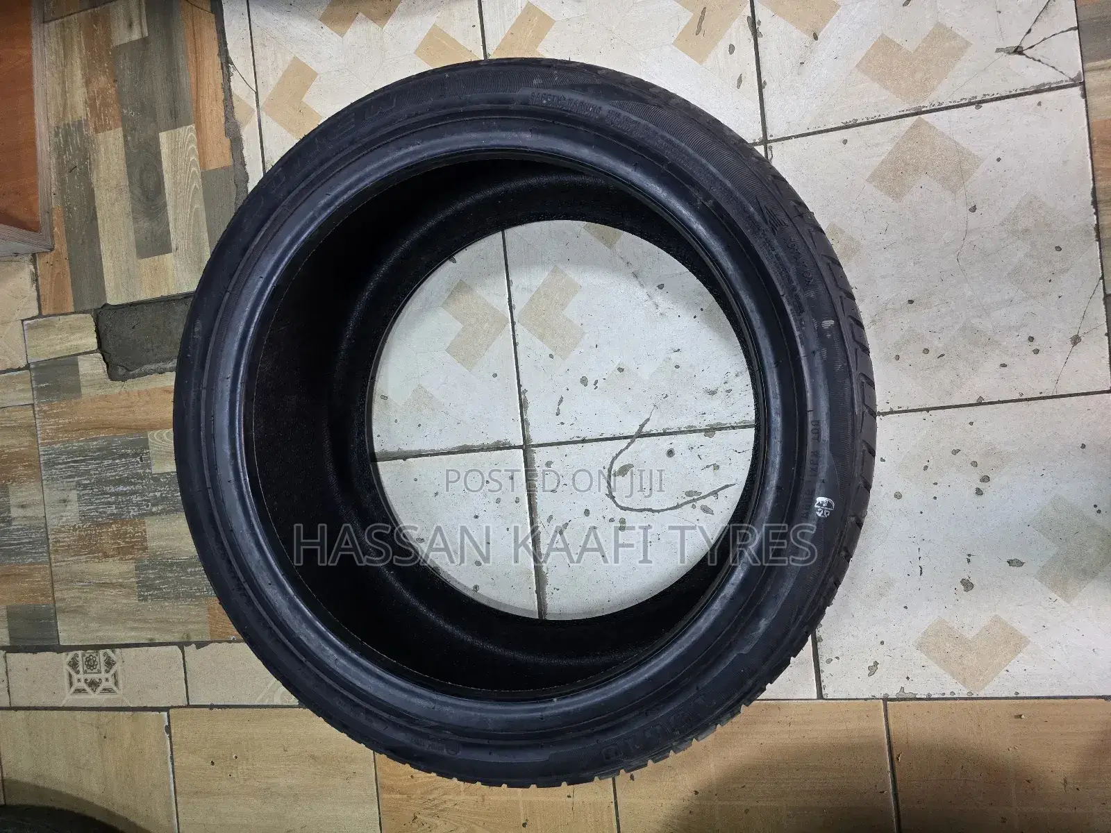 265/35r18 Sunew Tyre