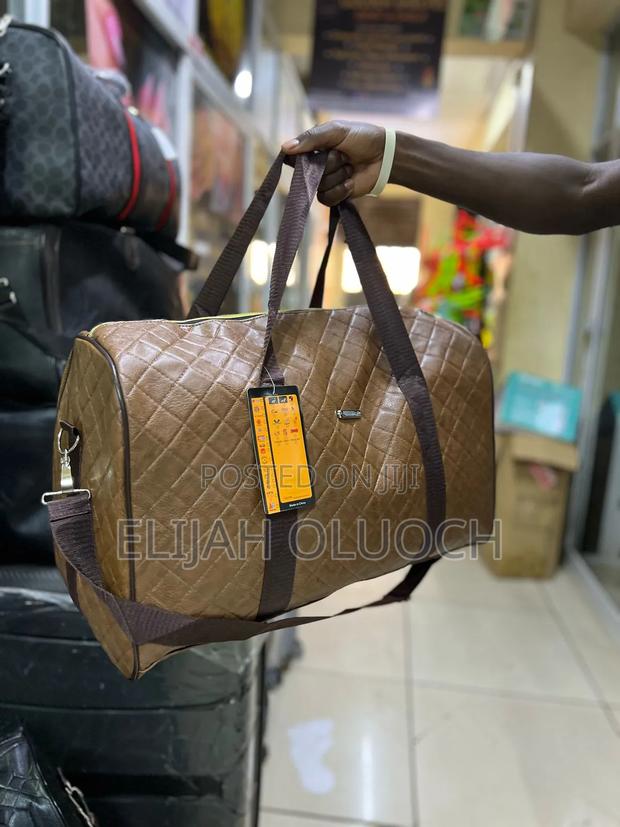 High Quality Leather Duffel Bag - thumbnail 4