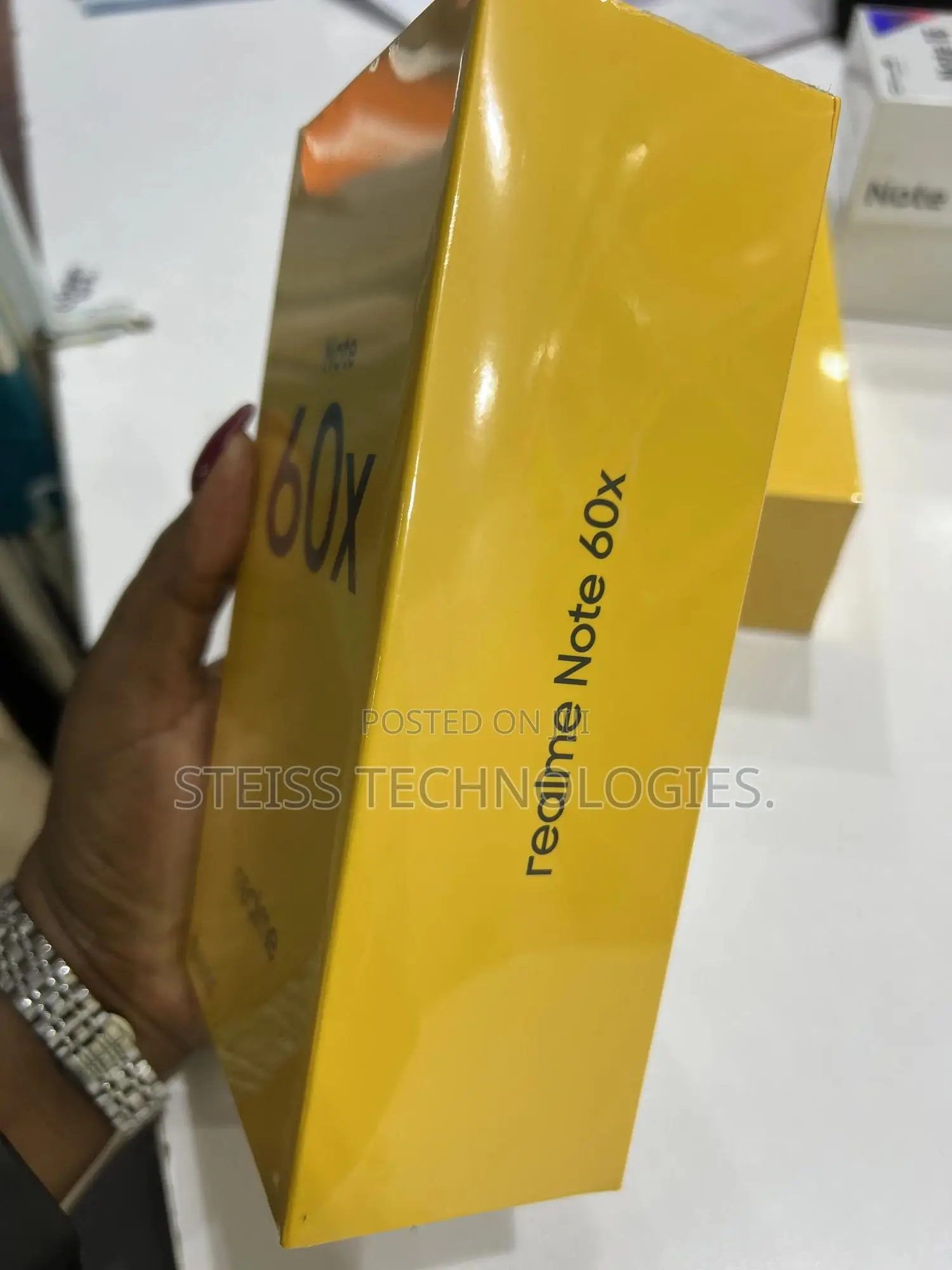New Mobile Phone 64 GB Black