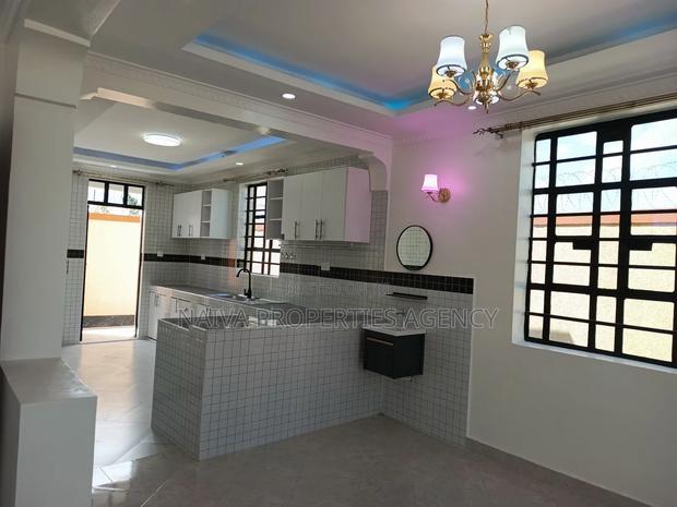3bdrm Bungalow in Junction, Ruiru for sale - thumbnail 5