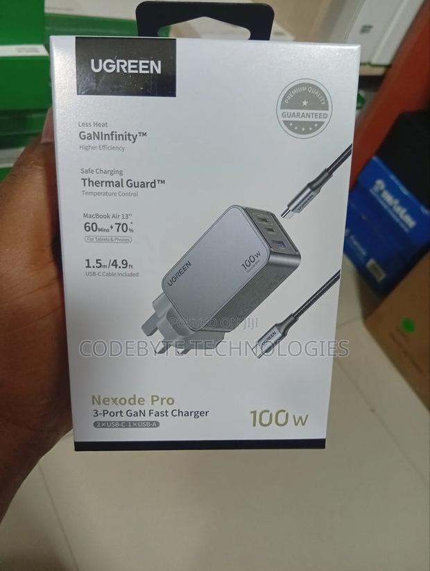 Ugreen Nexode Pro 100w 3-Port Fast Charger+1.5m 100w Cable - main view