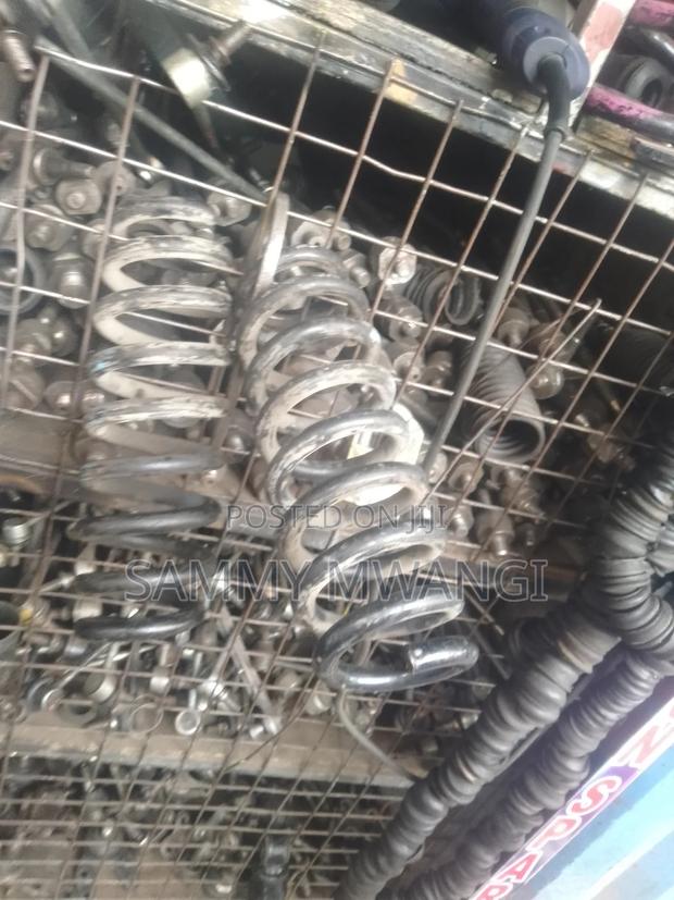 Toyota Ist Rear Springs 