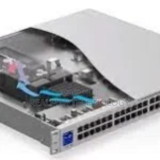 Ubiquiti Usw-Pro-Max-24-Poe Unifi Switch Pro 24-Port Poe