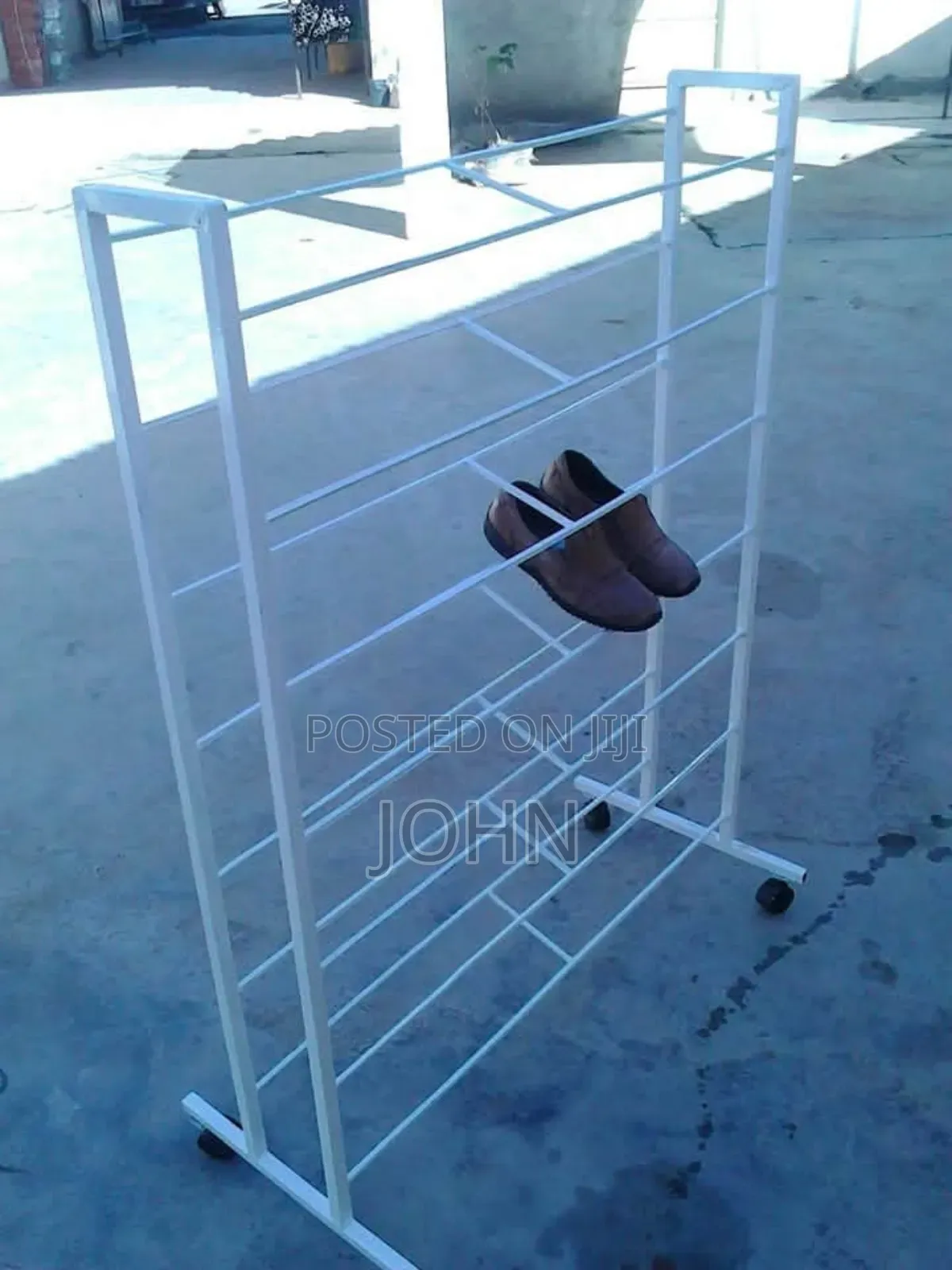 Shoe Rack With Castor Wheels