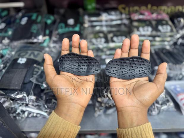 Anti-Slip Rubber Lifting Grips - thumbnail 2