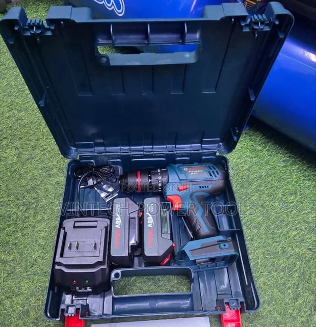 Bosch Cordless Drill With Hammer - main view
