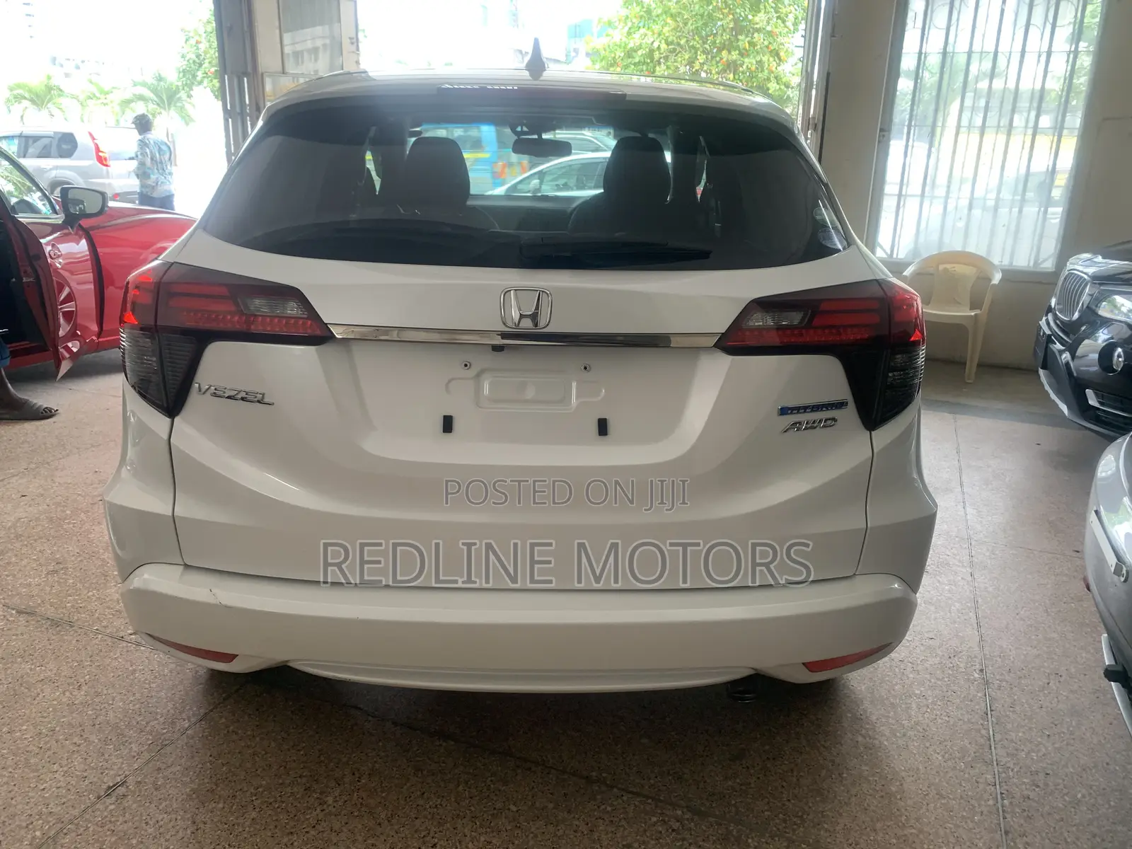 Honda Vezel 1.5 Hybrid 2WD 2018 White