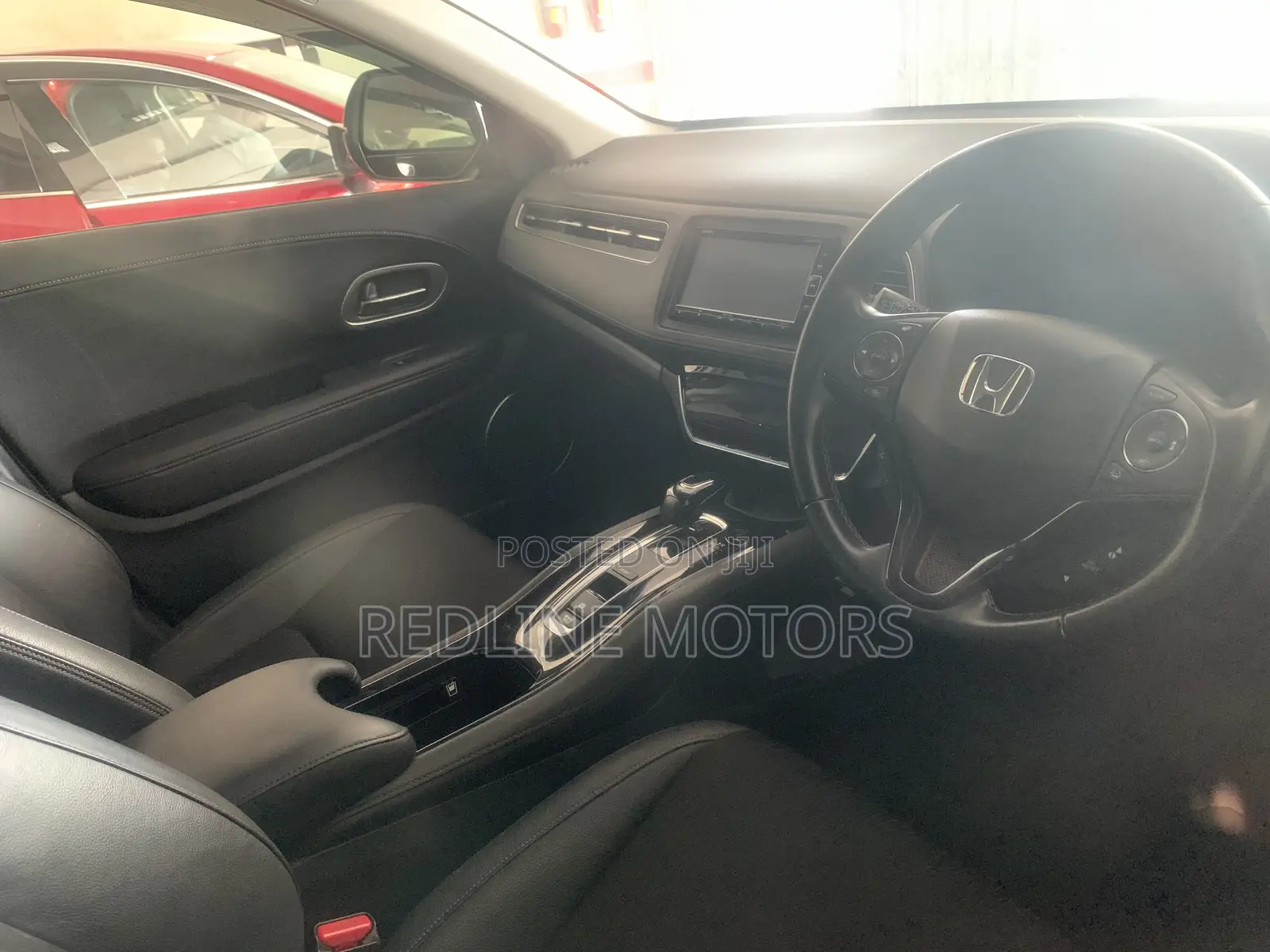 Honda Vezel 1.5 Hybrid 2WD 2018 White