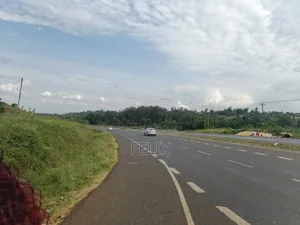 Kirinyaga, Kiini Eng. Construction 1 Acre