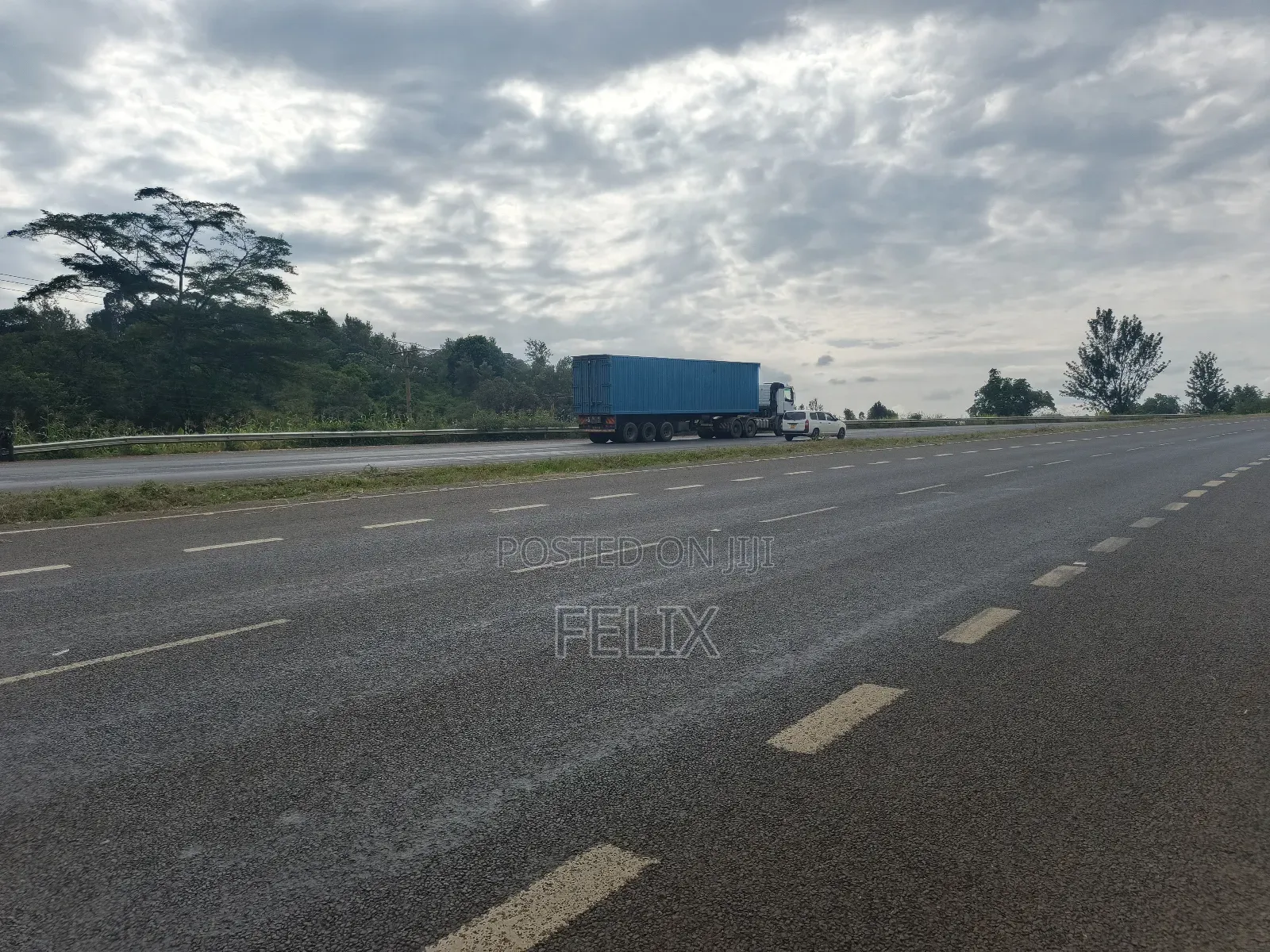 Kirinyaga, Kiini Eng. Construction 1 Acre