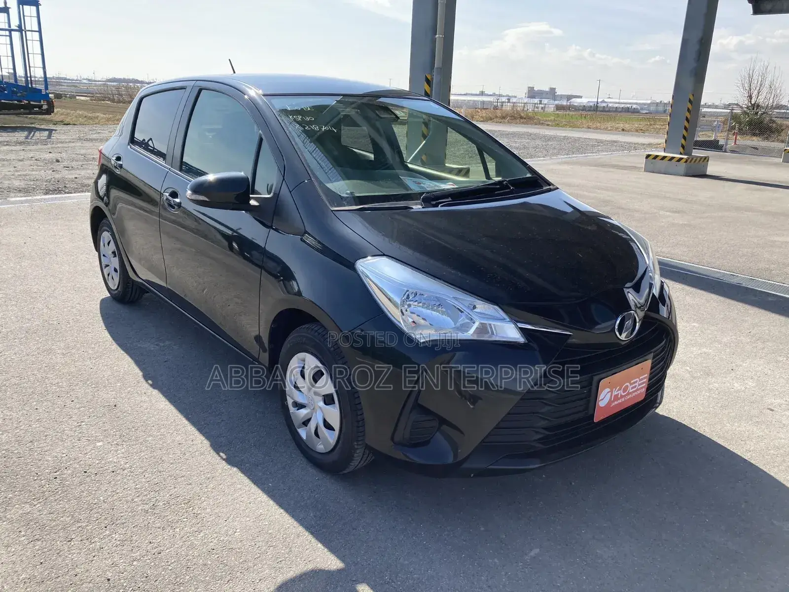 Toyota Vitz 1.0 FWD 5dr 2018 Black