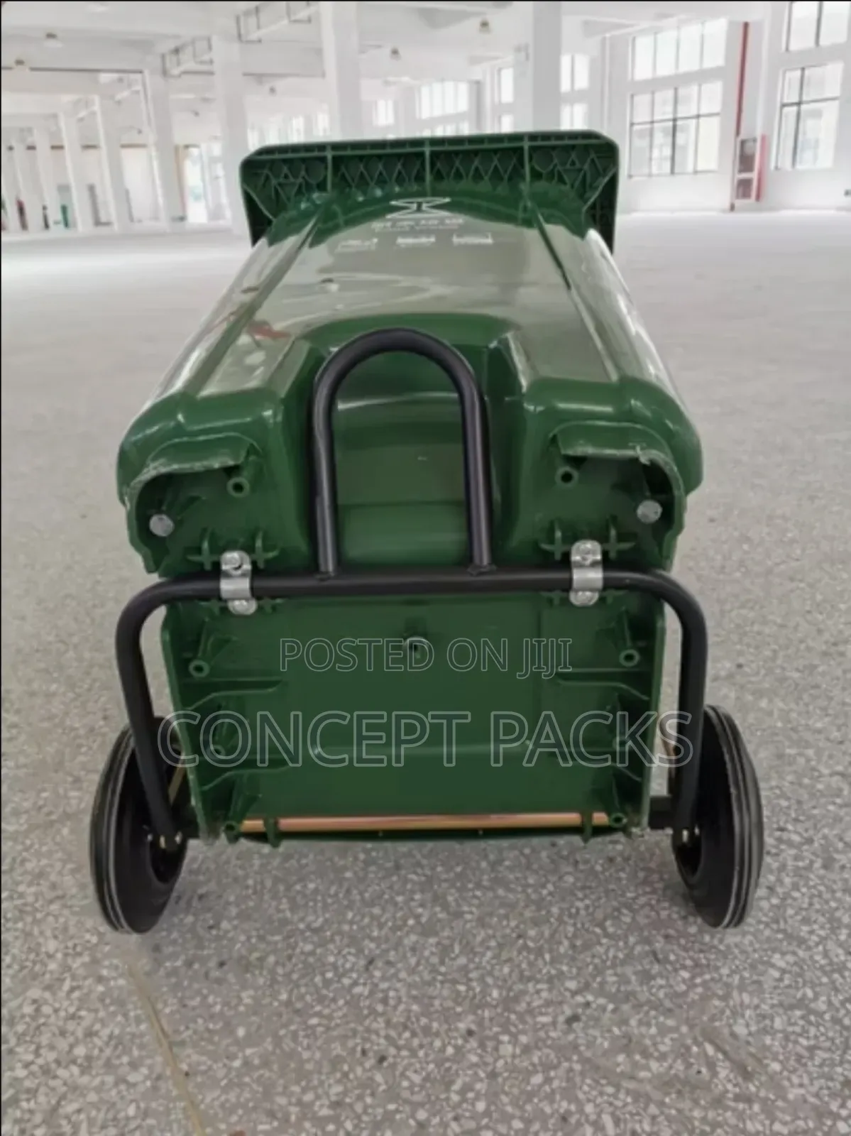 Outdoor 100litres Large Garbage Bin With Wheels.