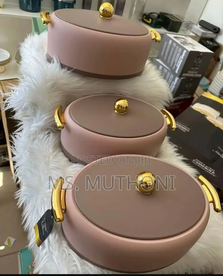 Premium Quality *Oval Luxurious Classy Insulated Hotpots*