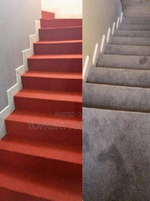 Red and Grey Well Installed 10mm Delta Wall to Wall Carpet - thumbnail 2