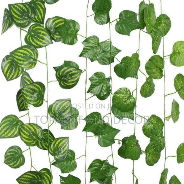 Light Weight Hanging Leaves for Decoration