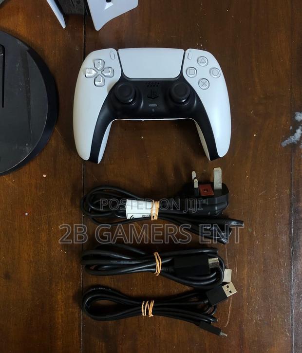 Ps5 Standard Rarely Used - thumbnail 2