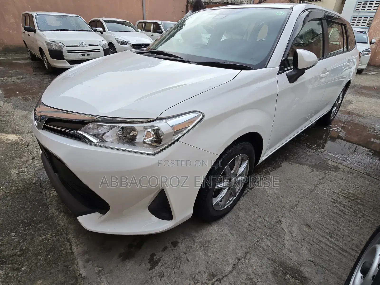 Toyota Corolla Fielder 1.5 Petrol FWD 2018 White