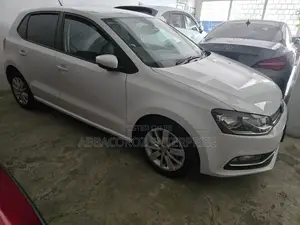 Volkswagen Polo 2018 White