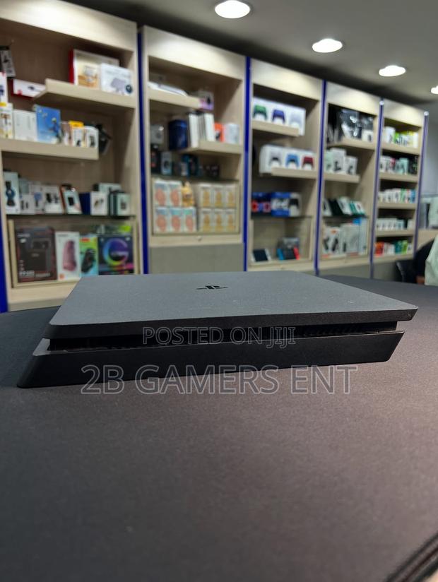 Slim Game Console Comes With Gta V - thumbnail 4