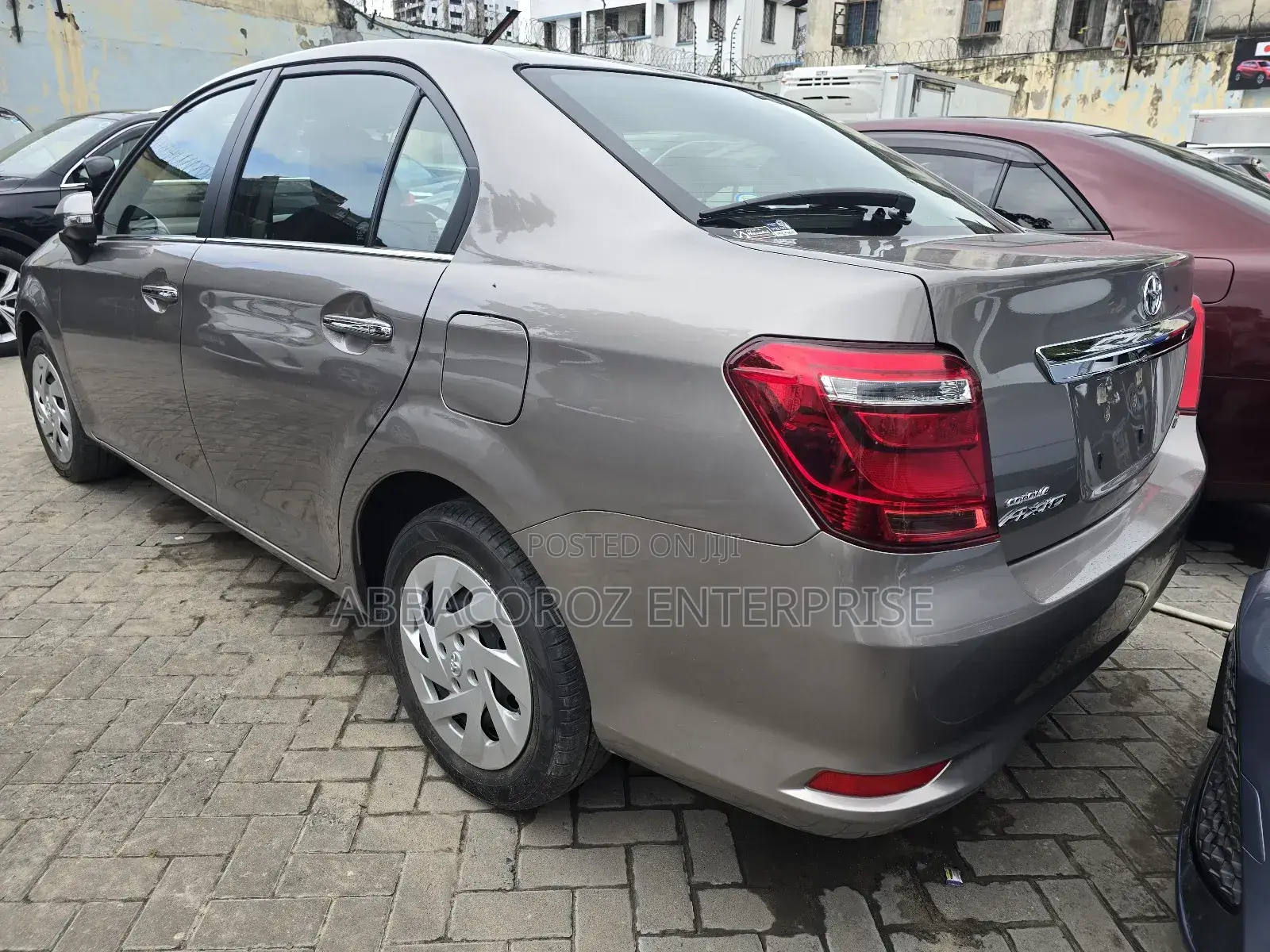 Toyota Axio 1.5 G 2WD 2018 Gold