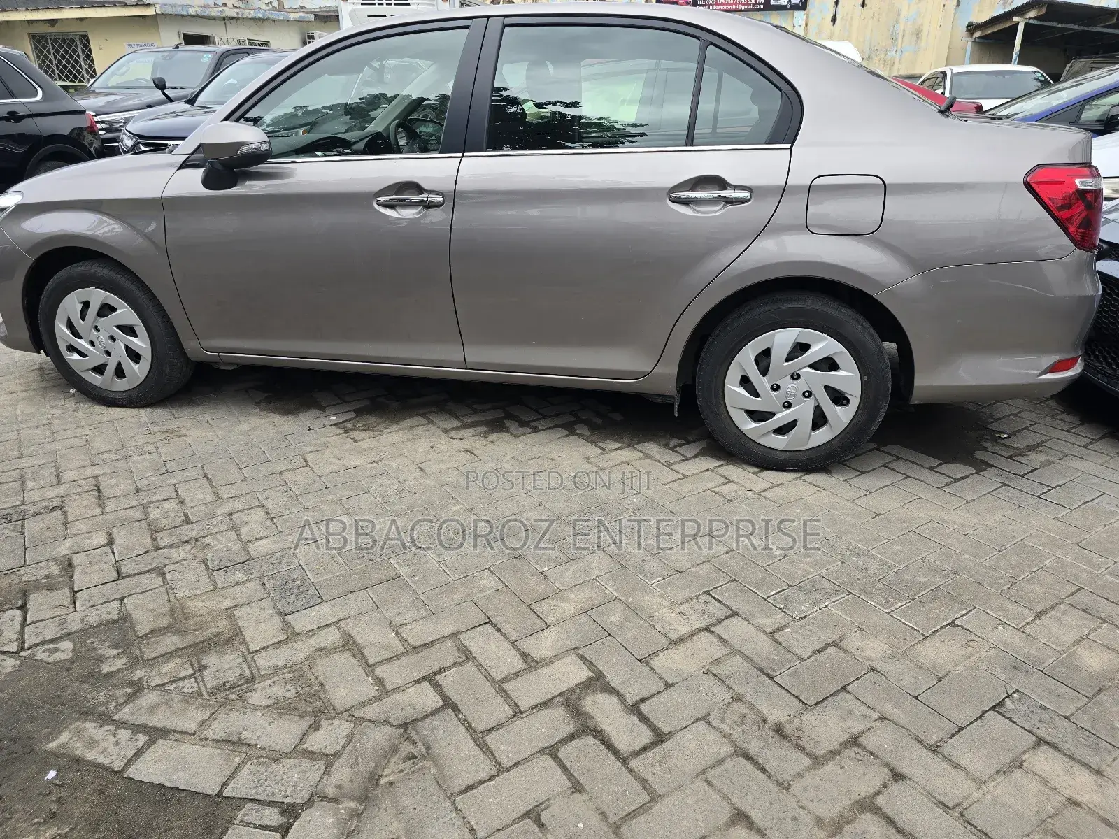 Toyota Axio 1.5 G 2WD 2018 Gold